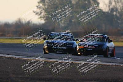 media/Jan-13-2024-CalClub SCCA (Sat) [[179f4822a7]]/Group 7/Sunset (Race)/